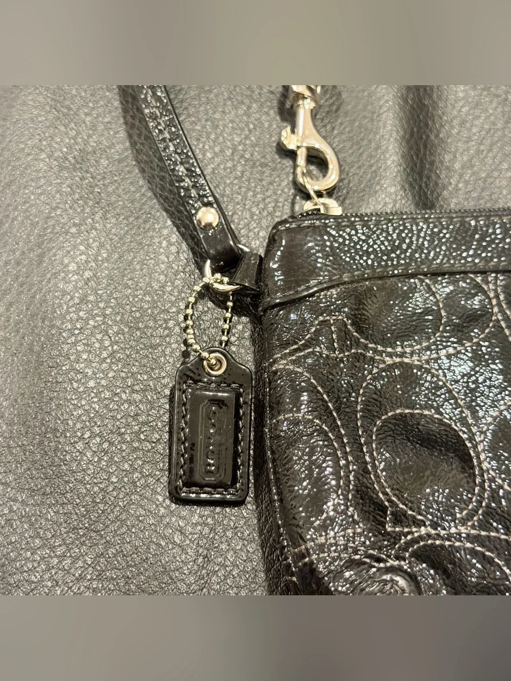 Coach Vintage y2k Black Patent Signature Wristlet / Pouch